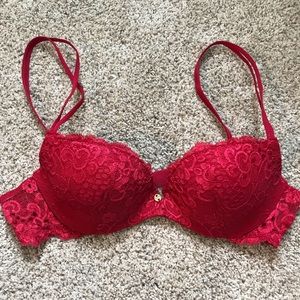 Victoria’s Secret Very Sexy Red Lace bra